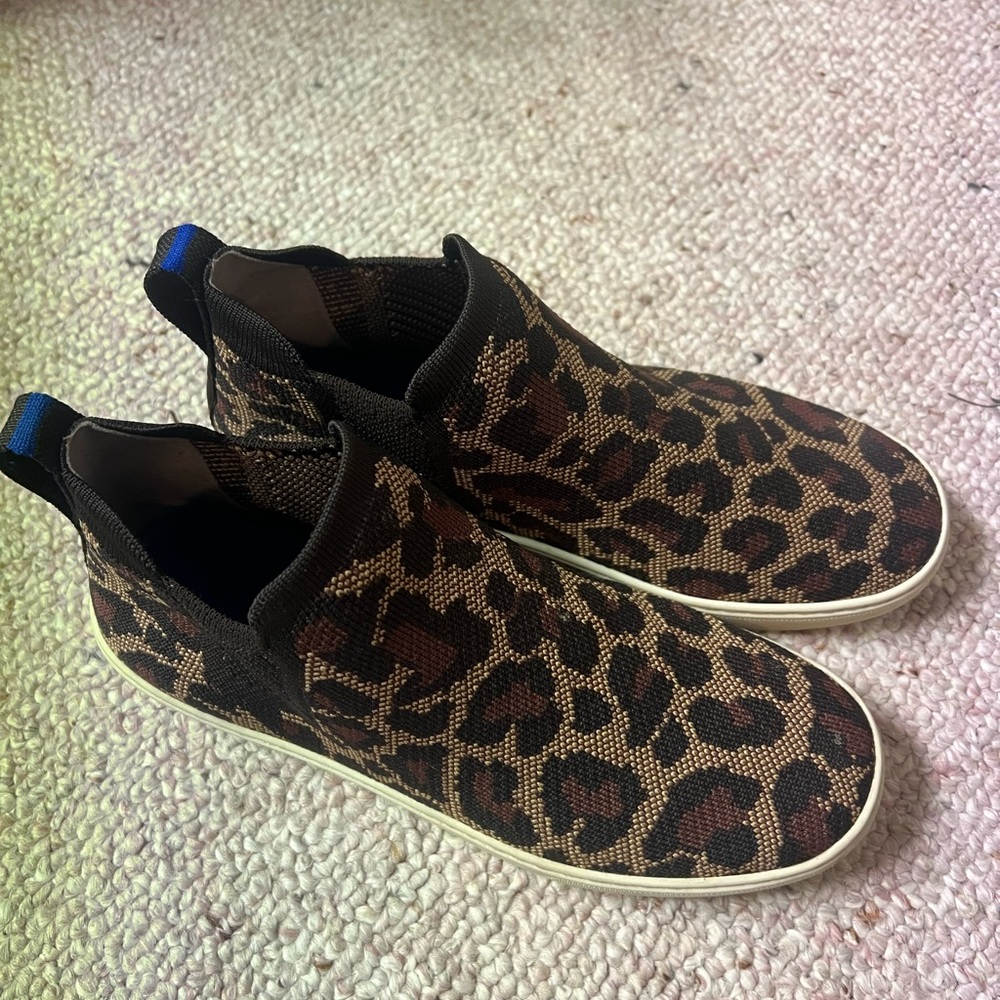Leopard Print Slip-On Sneakers - Picture 3 of 9